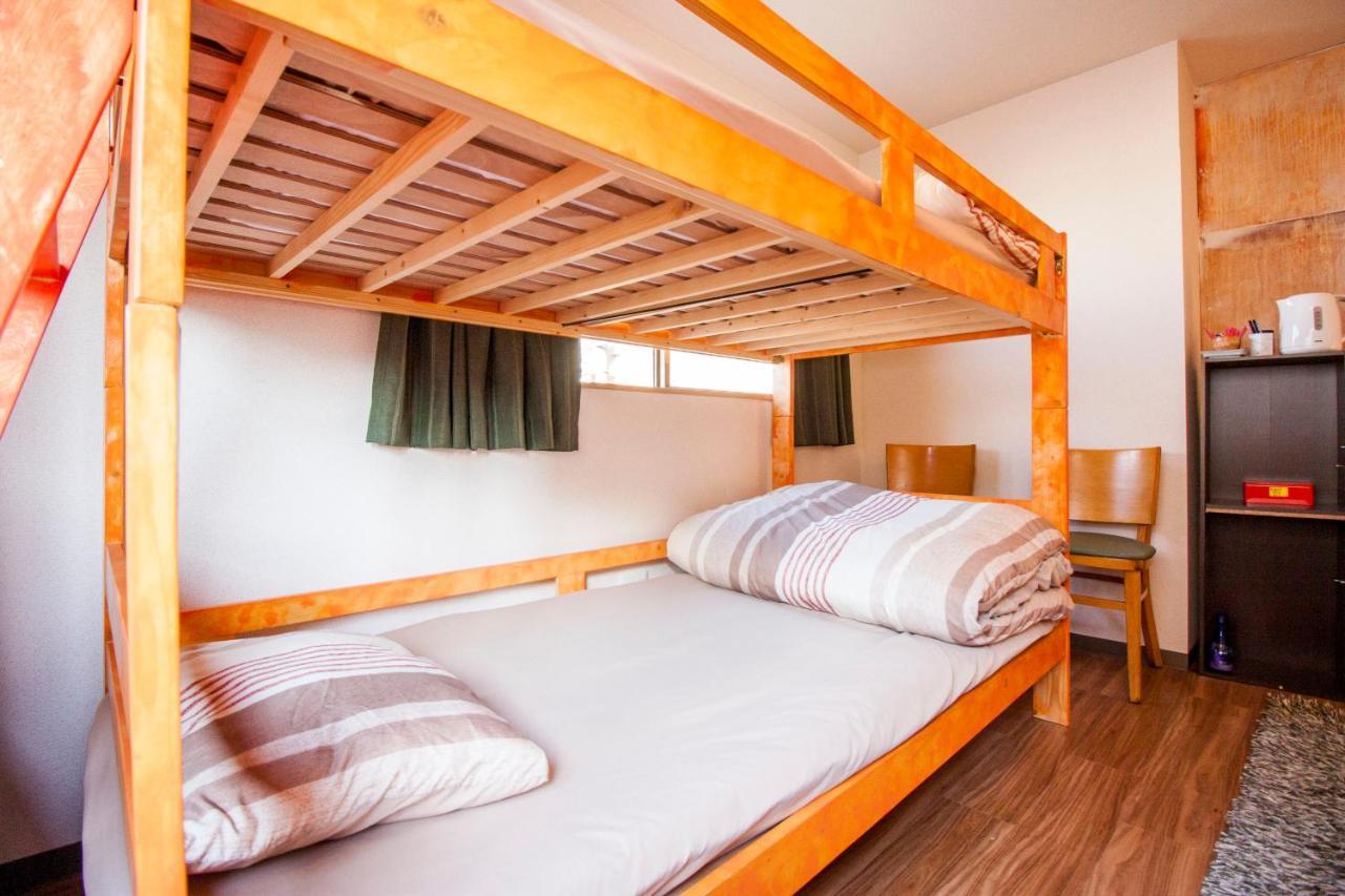 Deer Hostel Osaka Namba ภายนอก รูปภาพ